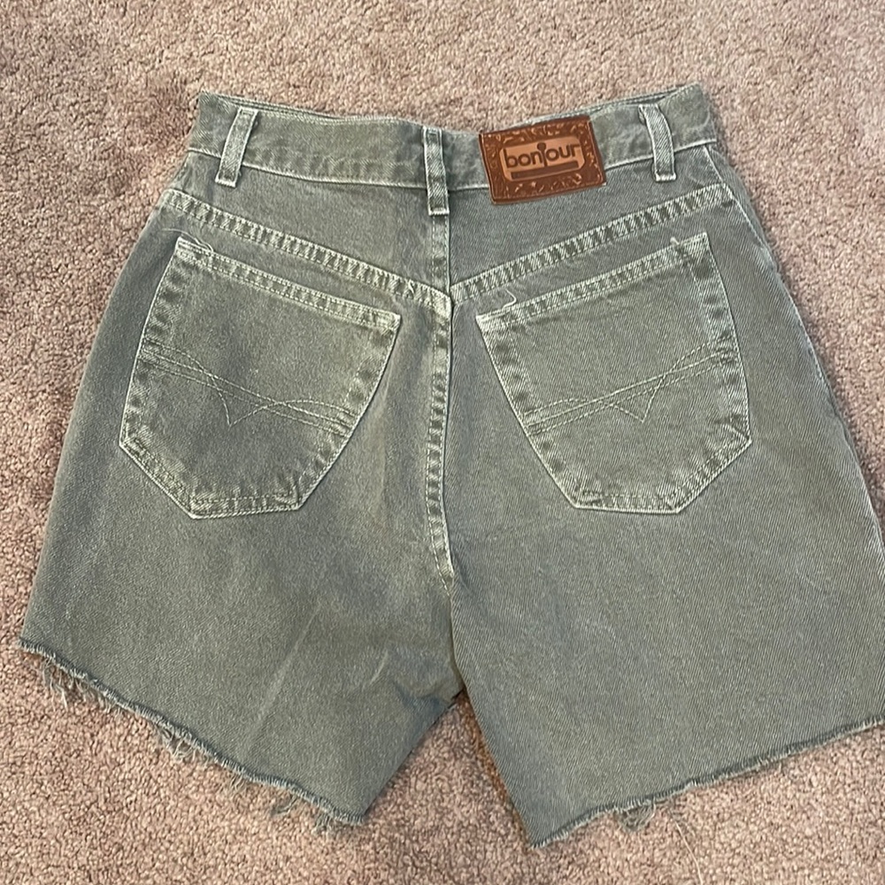 Vintage light green sage shorts size 5 high waisted